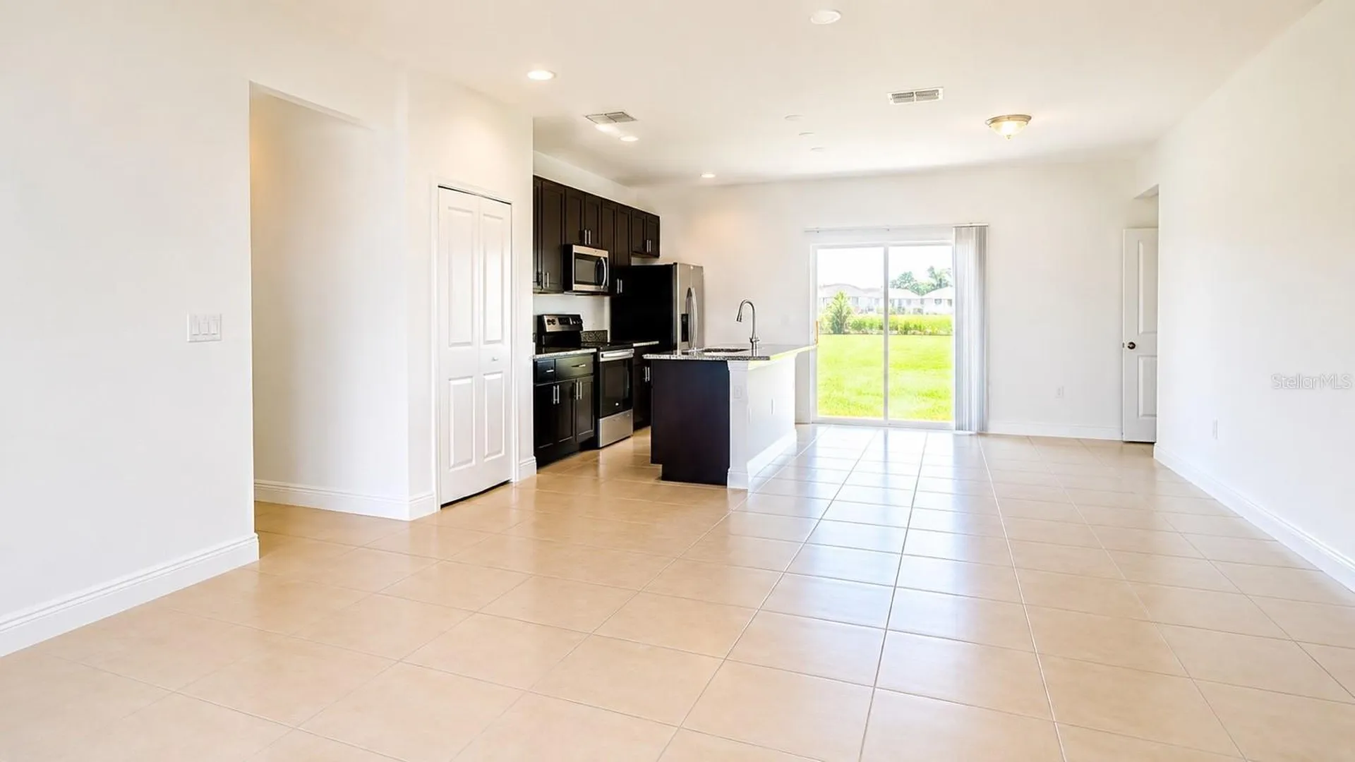 237 Cimarron Drive Kissimmee FL 34759