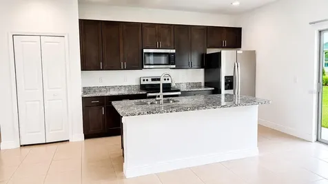 237 Cimarron Drive Kissimmee FL 34759