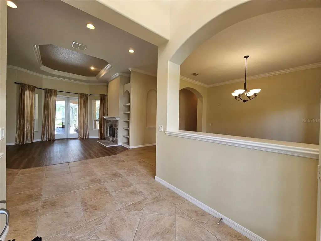 1107 Oxbridge Drive Lutz FL 33549