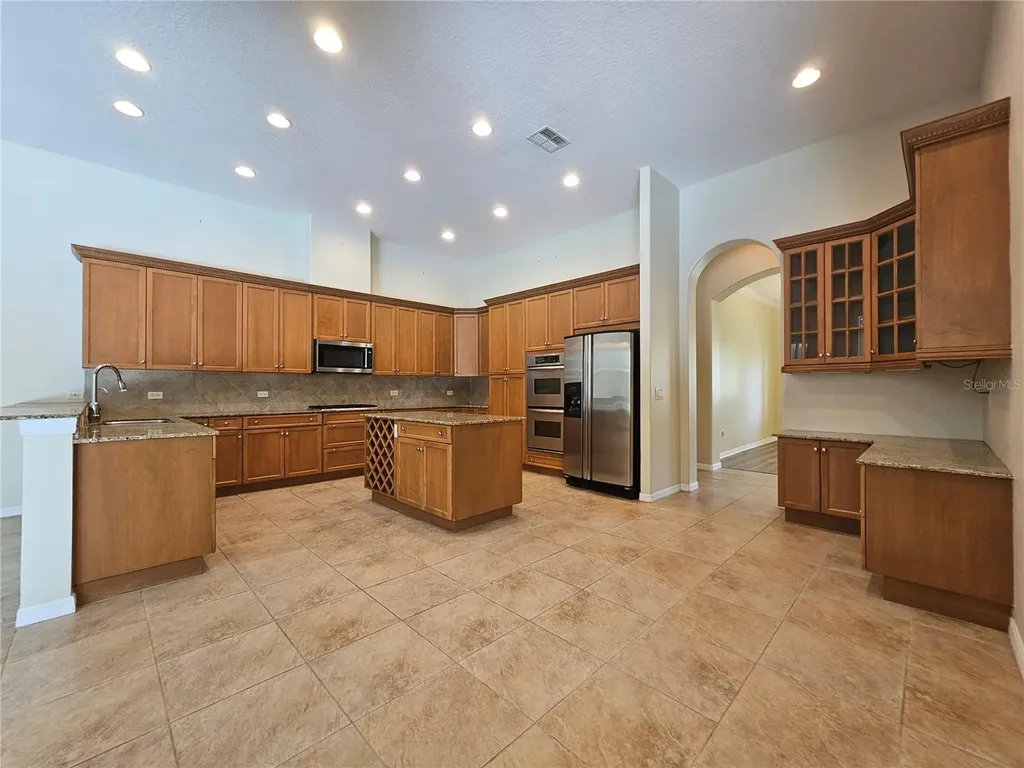 1107 Oxbridge Drive Lutz FL 33549