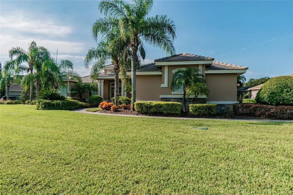 1107 Oxbridge Drive Lutz FL 33549