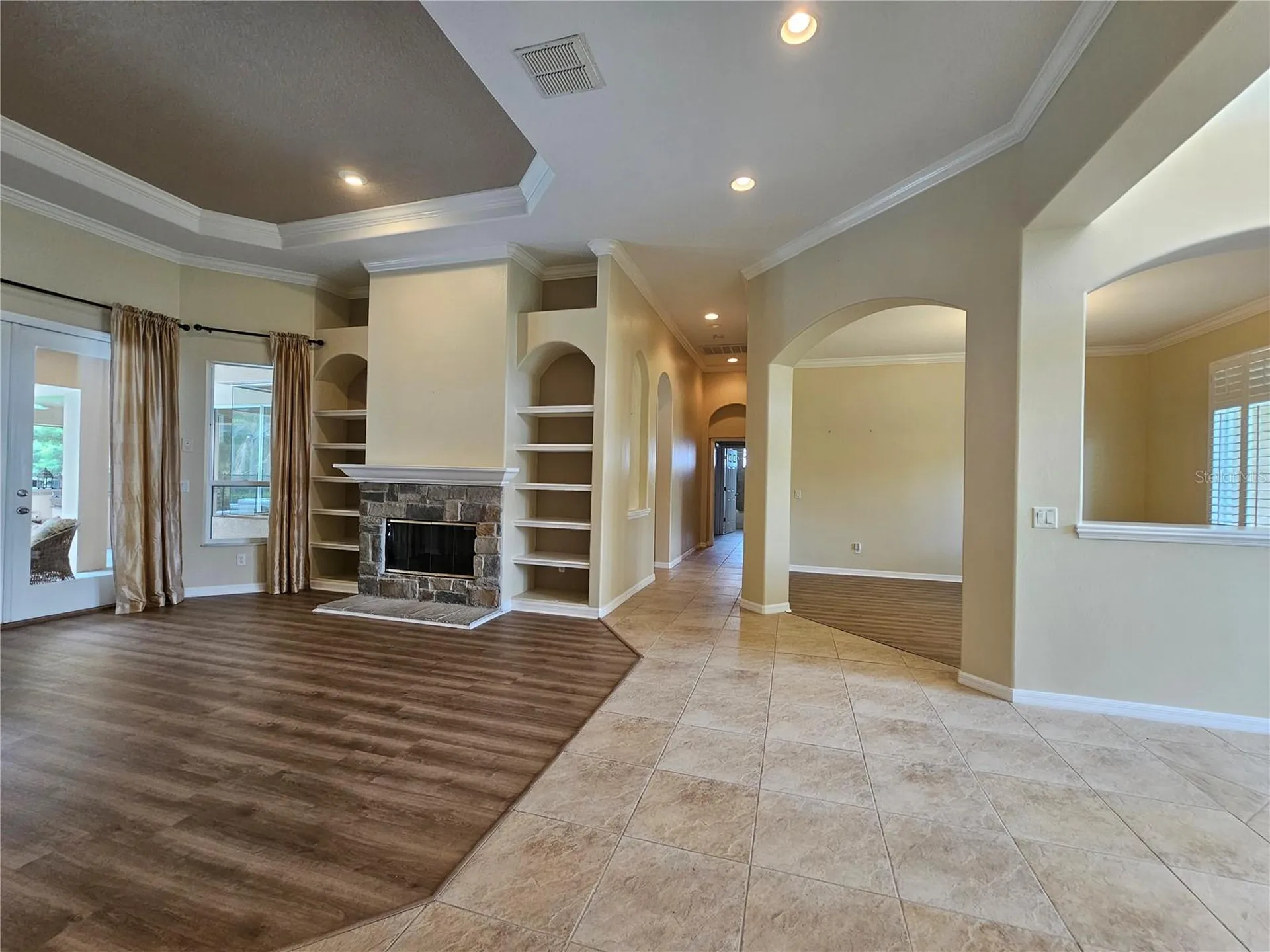 1107 Oxbridge Drive Lutz FL 33549