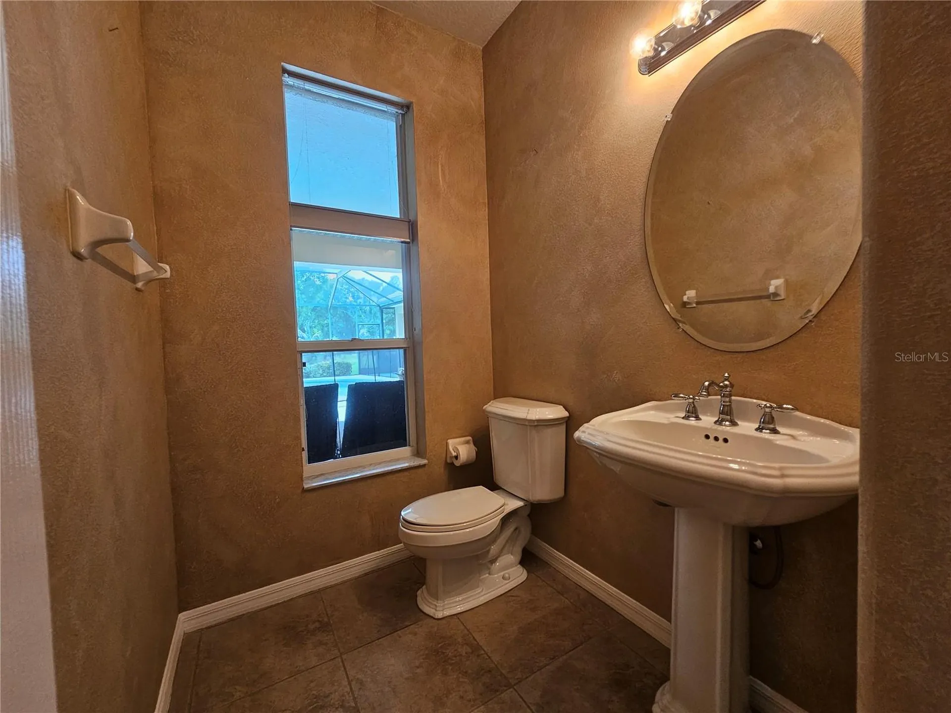 1107 Oxbridge Drive Lutz FL 33549