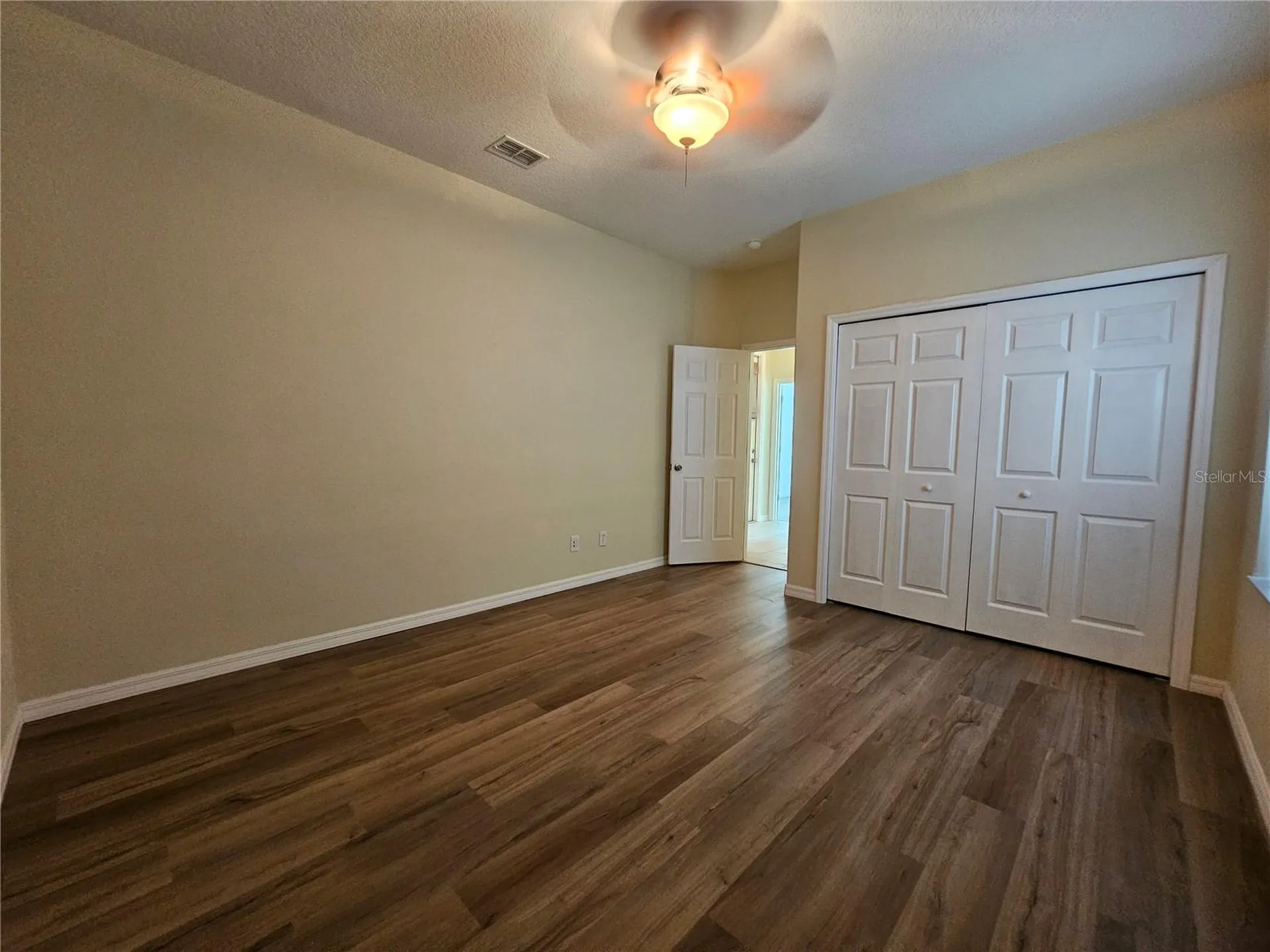 1107 Oxbridge Drive Lutz FL 33549