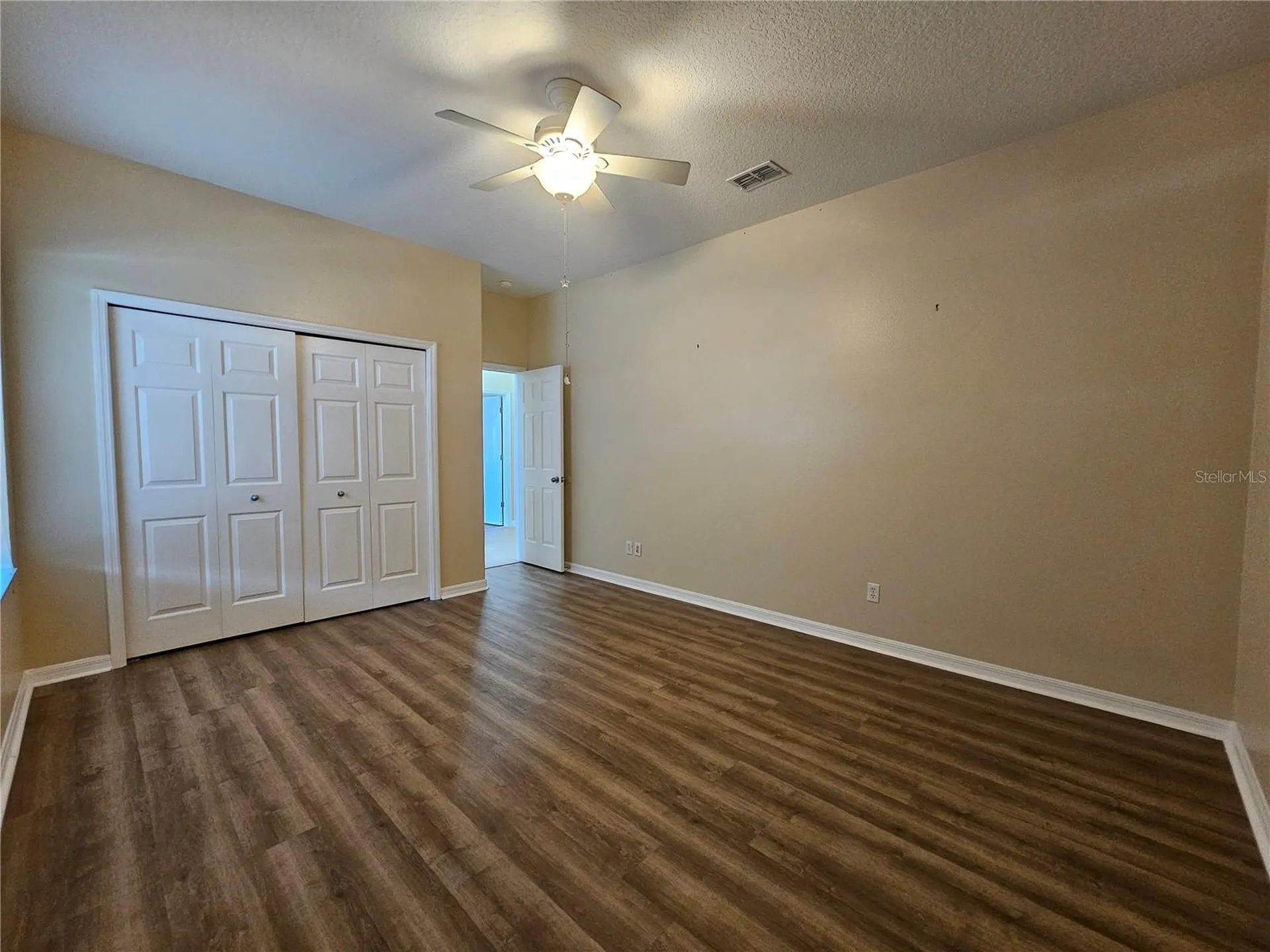 1107 Oxbridge Drive Lutz FL 33549