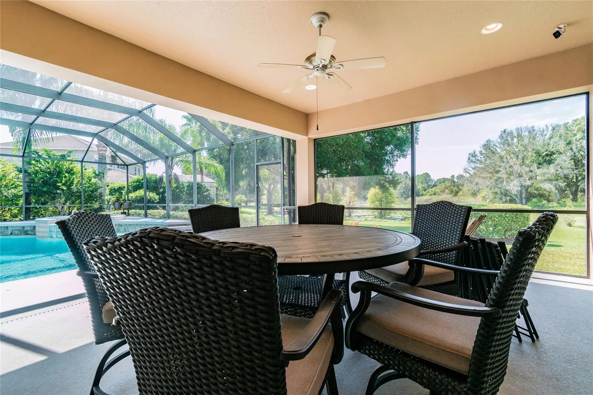 1107 Oxbridge Drive Lutz FL 33549