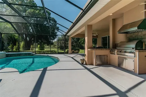 1107 Oxbridge Drive Lutz FL 33549