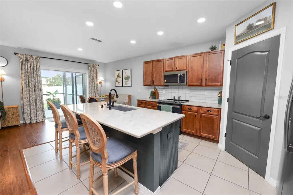 863 Lake Cummings Boulevard Lake Alfred FL 33850