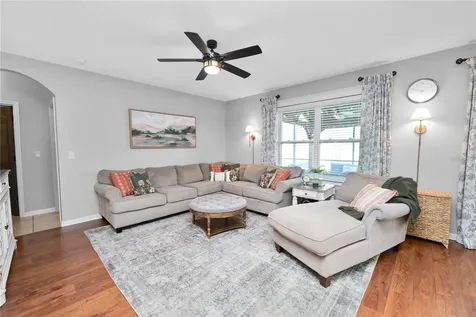 863 Lake Cummings Boulevard Lake Alfred FL 33850