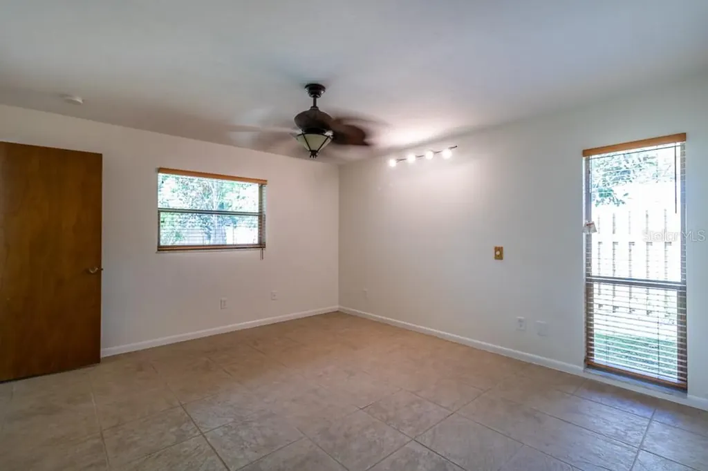 3426 NW 40th Street Gainesville FL 32606