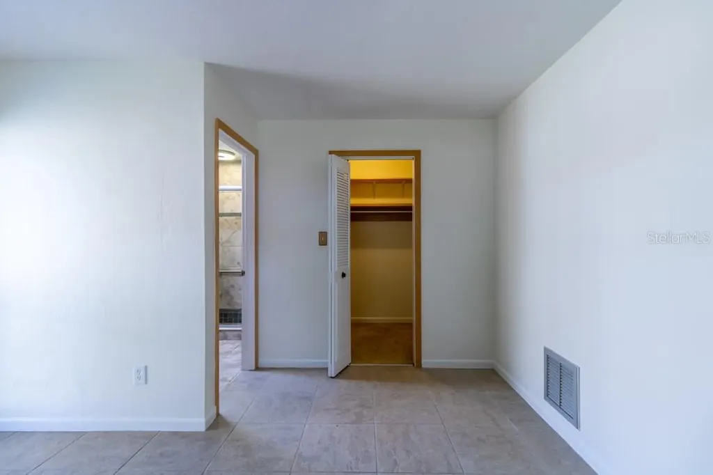 3426 NW 40th Street Gainesville FL 32606