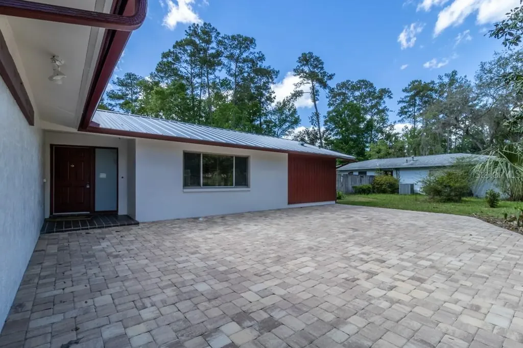 3426 NW 40th Street Gainesville FL 32606
