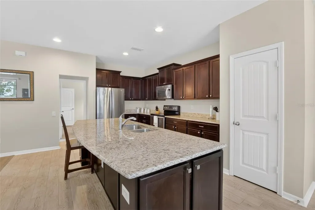 6207 Magnolia Park Boulevard Riverview FL 33578