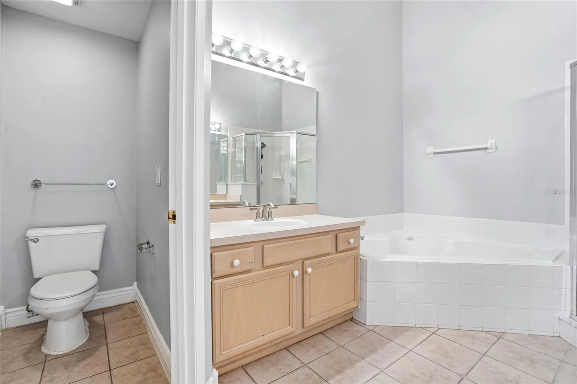 632 Cypress Tree Court Orlando FL 32825
