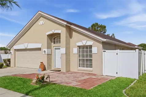 632 Cypress Tree Court Orlando FL 32825