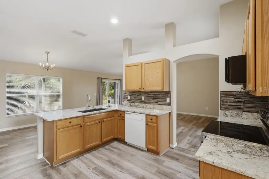 18 Burton Place Palm Coast FL 32137