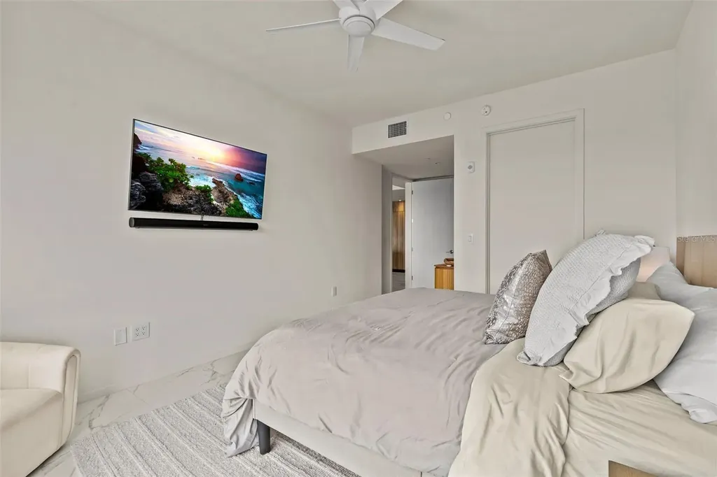 1020 Sunset Point Road Clearwater FL 33755