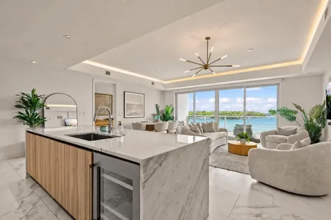 1020 Sunset Point Road Clearwater FL 33755