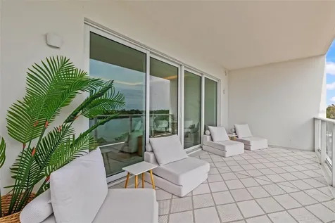 1020 Sunset Point Road Clearwater FL 33755