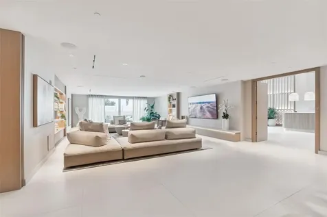 1020 Sunset Point Road Clearwater FL 33755
