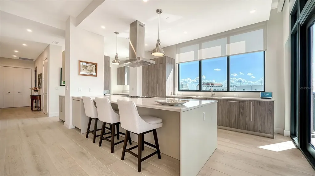 33 S Palm Avenue Sarasota FL 34236