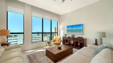 33 S Palm Avenue Sarasota FL 34236