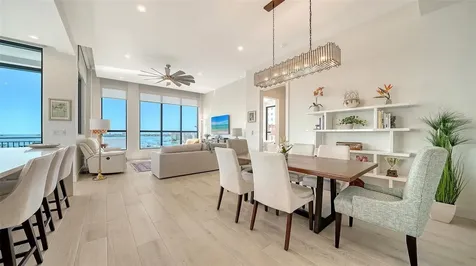 33 S Palm Avenue Sarasota FL 34236
