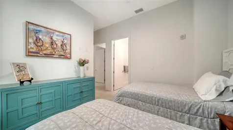 33 S Palm Avenue Sarasota FL 34236