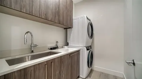 33 S Palm Avenue Sarasota FL 34236