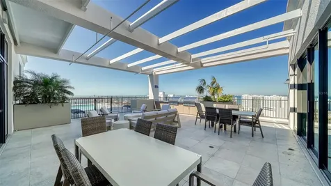 33 S Palm Avenue Sarasota FL 34236