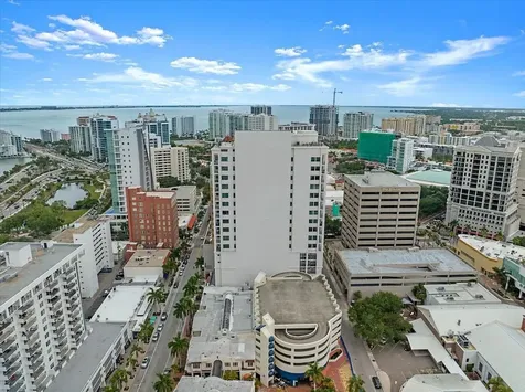 33 S Palm Avenue Sarasota FL 34236