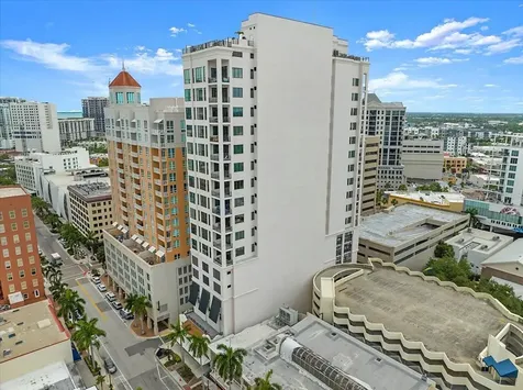 33 S Palm Avenue Sarasota FL 34236