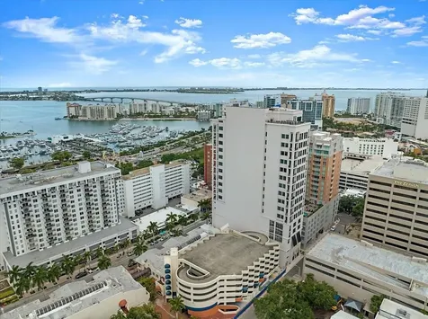 33 S Palm Avenue Sarasota FL 34236