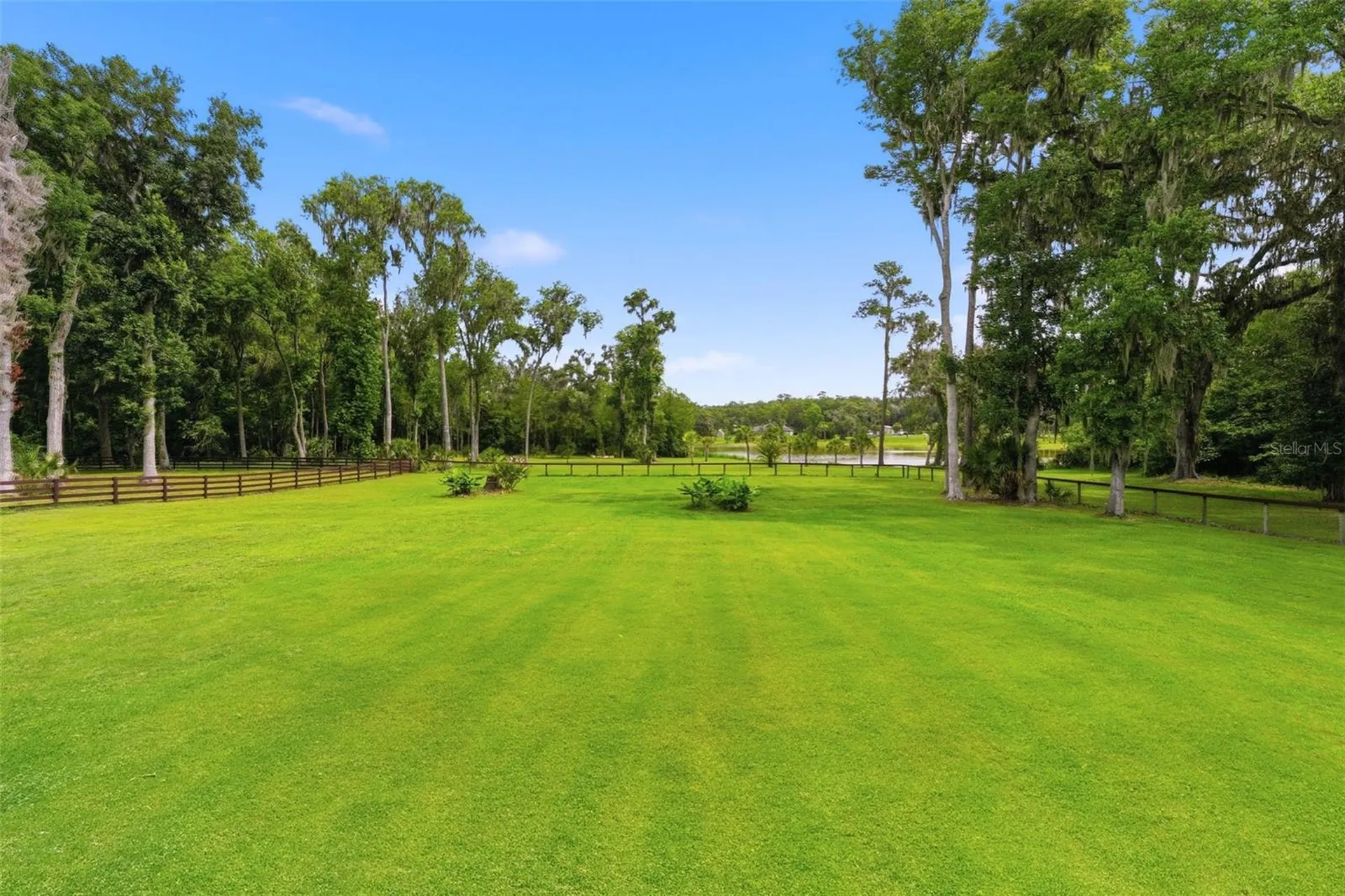 855 SE 87th Street Ocala FL 34480