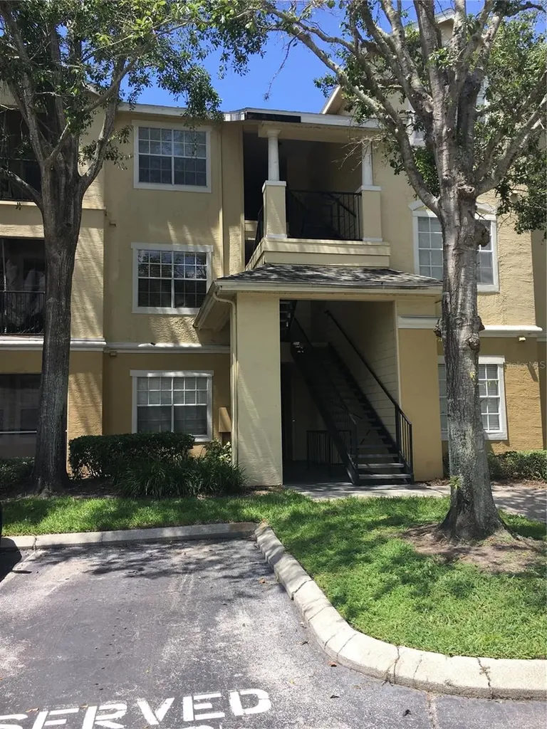 2572 Robert Trent Jones Drive Orlando FL 32835
