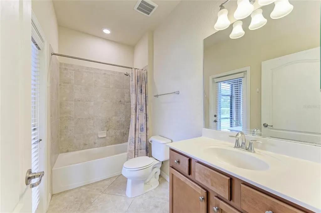 165 Wandering Wetlands Circle Bradenton FL 34212
