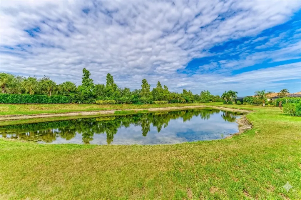 165 Wandering Wetlands Circle Bradenton FL 34212