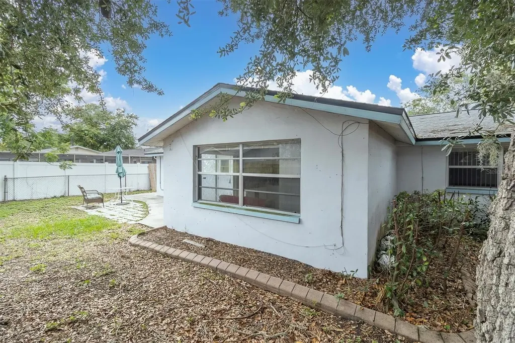 6801 Larchmont Avenue New Port Richey FL 34653