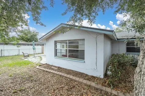 6801 Larchmont Avenue New Port Richey FL 34653