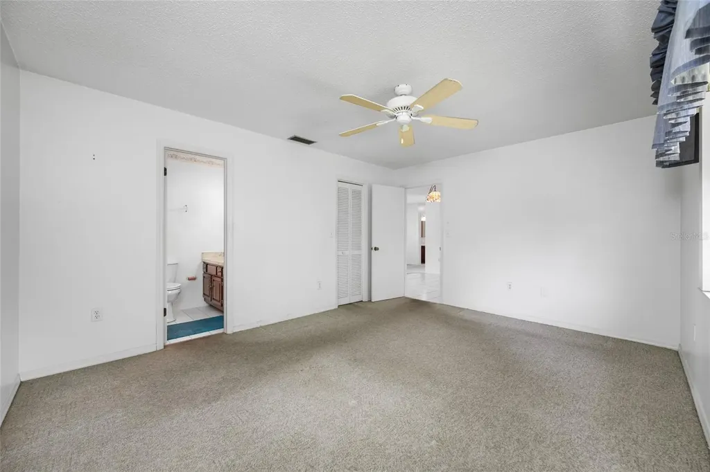 8528 Heather Boulevard Weeki Wachee FL 34613