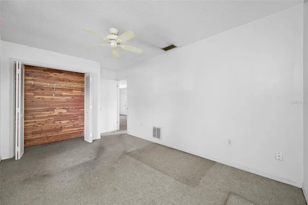 8528 Heather Boulevard Weeki Wachee FL 34613
