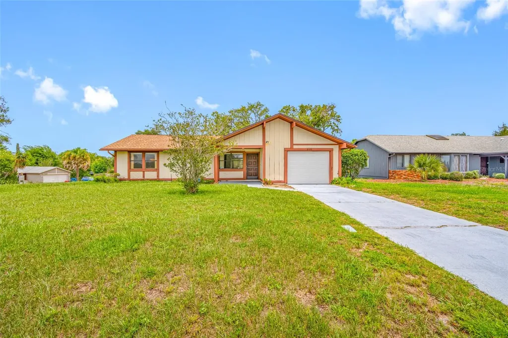 8528 Heather Boulevard Weeki Wachee FL 34613