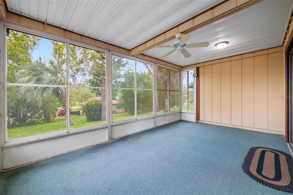 8528 Heather Boulevard Weeki Wachee FL 34613