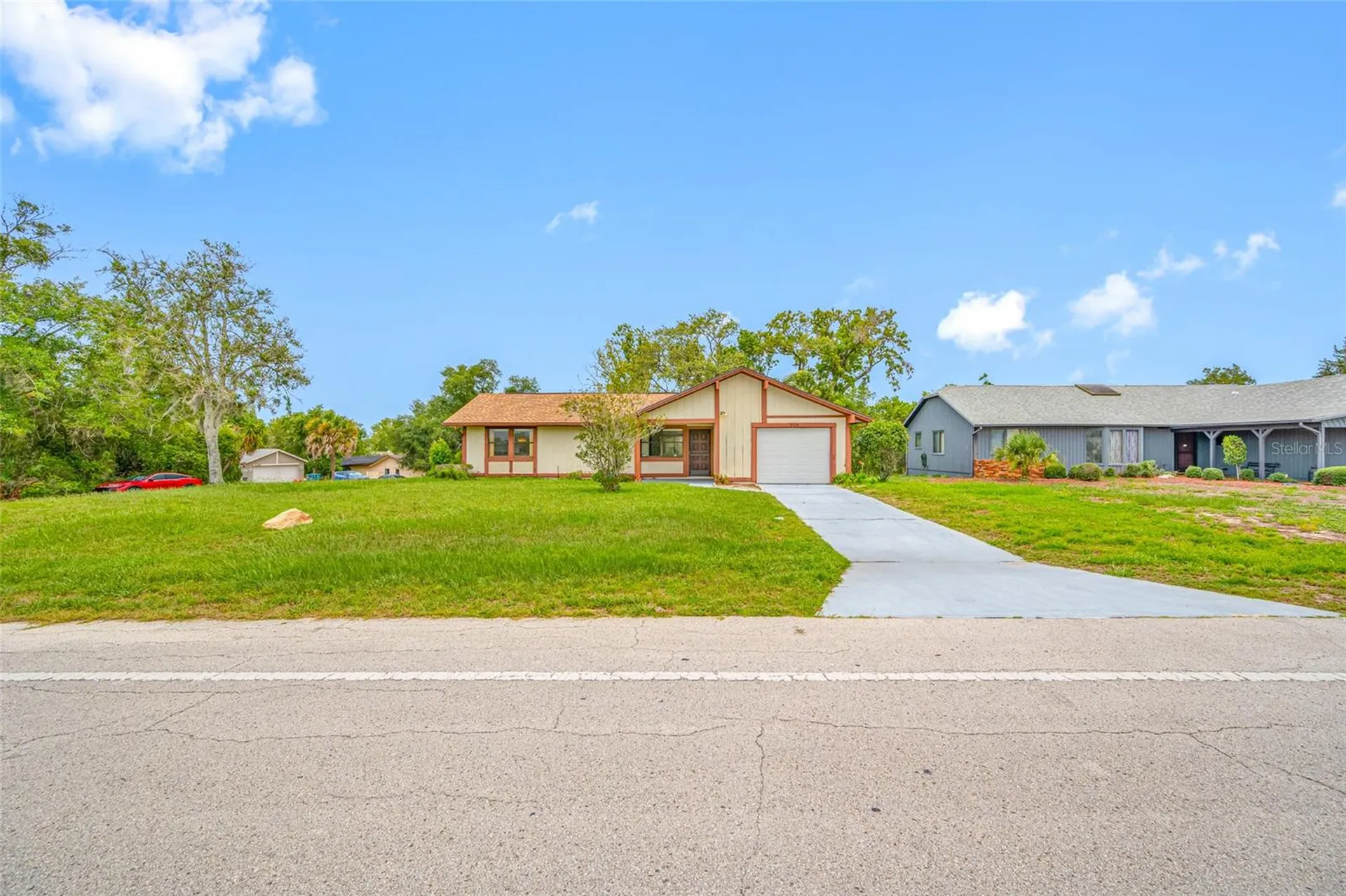 8528 Heather Boulevard Weeki Wachee FL 34613