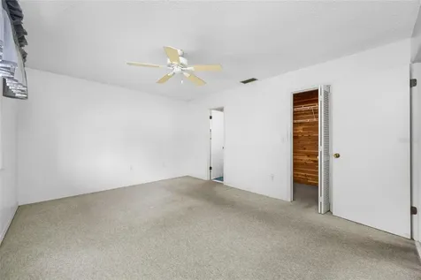 8528 Heather Boulevard Weeki Wachee FL 34613