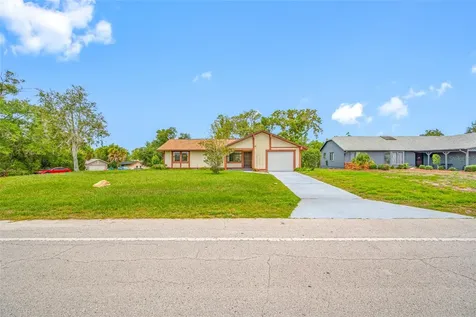8528 Heather Boulevard Weeki Wachee FL 34613