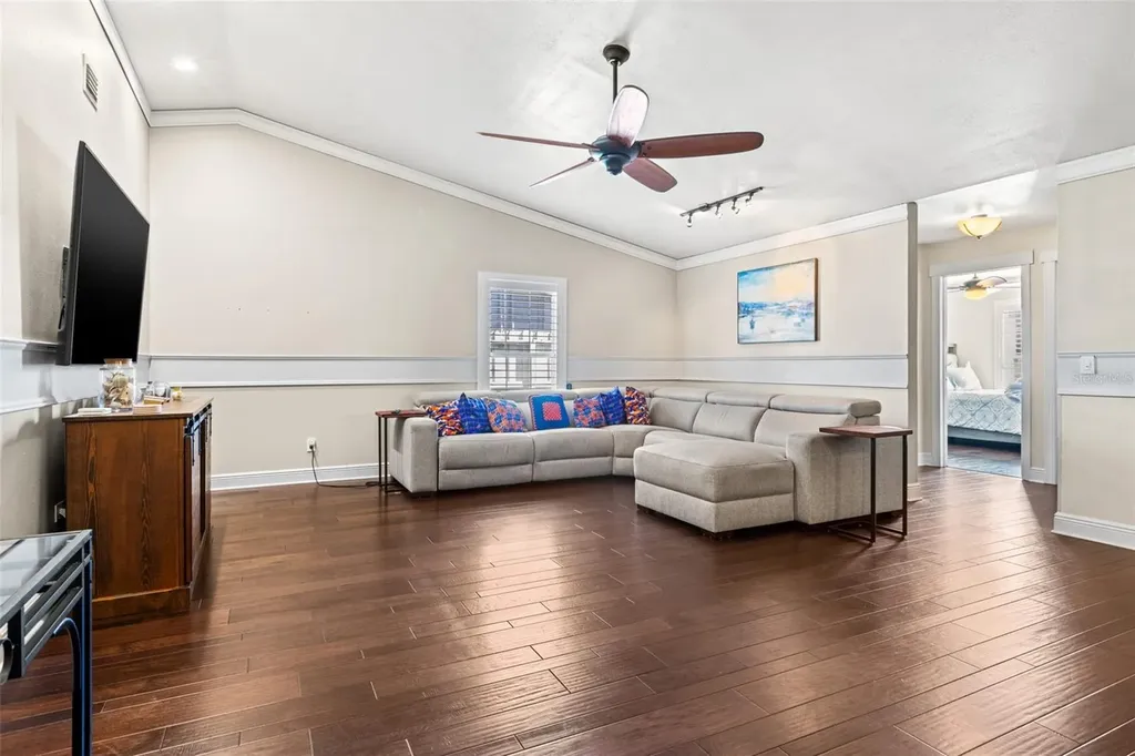 6701 Leeward Isle Way Tampa FL 33615