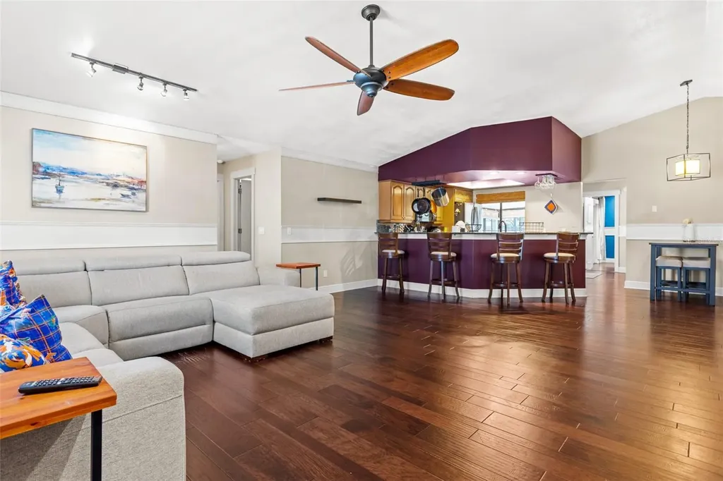 6701 Leeward Isle Way Tampa FL 33615