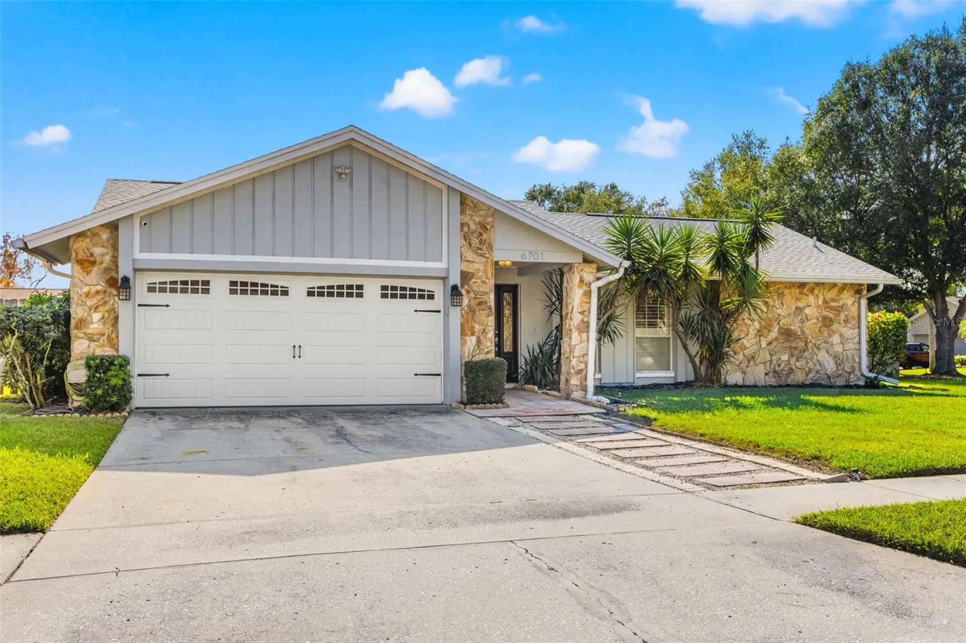 6701 Leeward Isle Way Tampa FL 33615