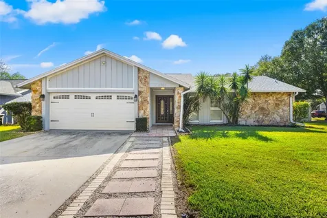 6701 Leeward Isle Way Tampa FL 33615
